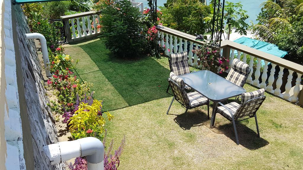 Appartement Hibiscus House Seychelles Self Catering à Victoria Extérieur photo