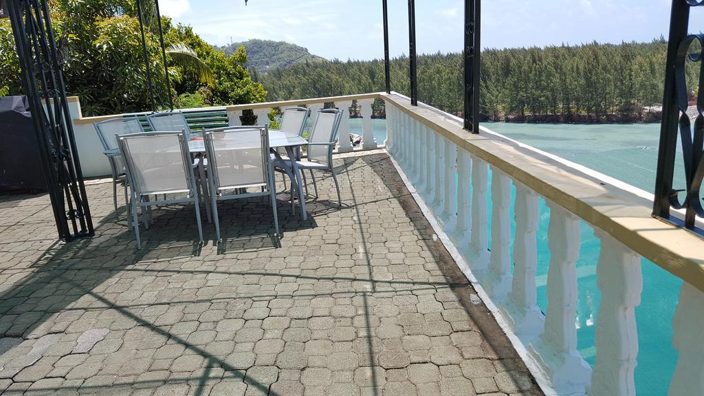 Appartement Hibiscus House Seychelles Self Catering à Victoria Extérieur photo
