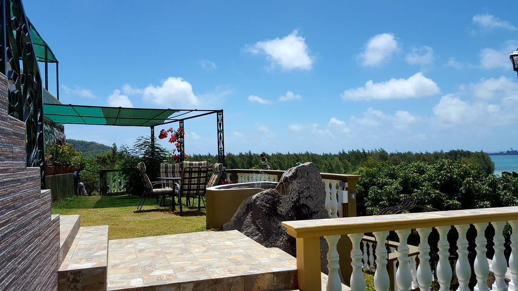 Appartement Hibiscus House Seychelles Self Catering à Victoria Extérieur photo