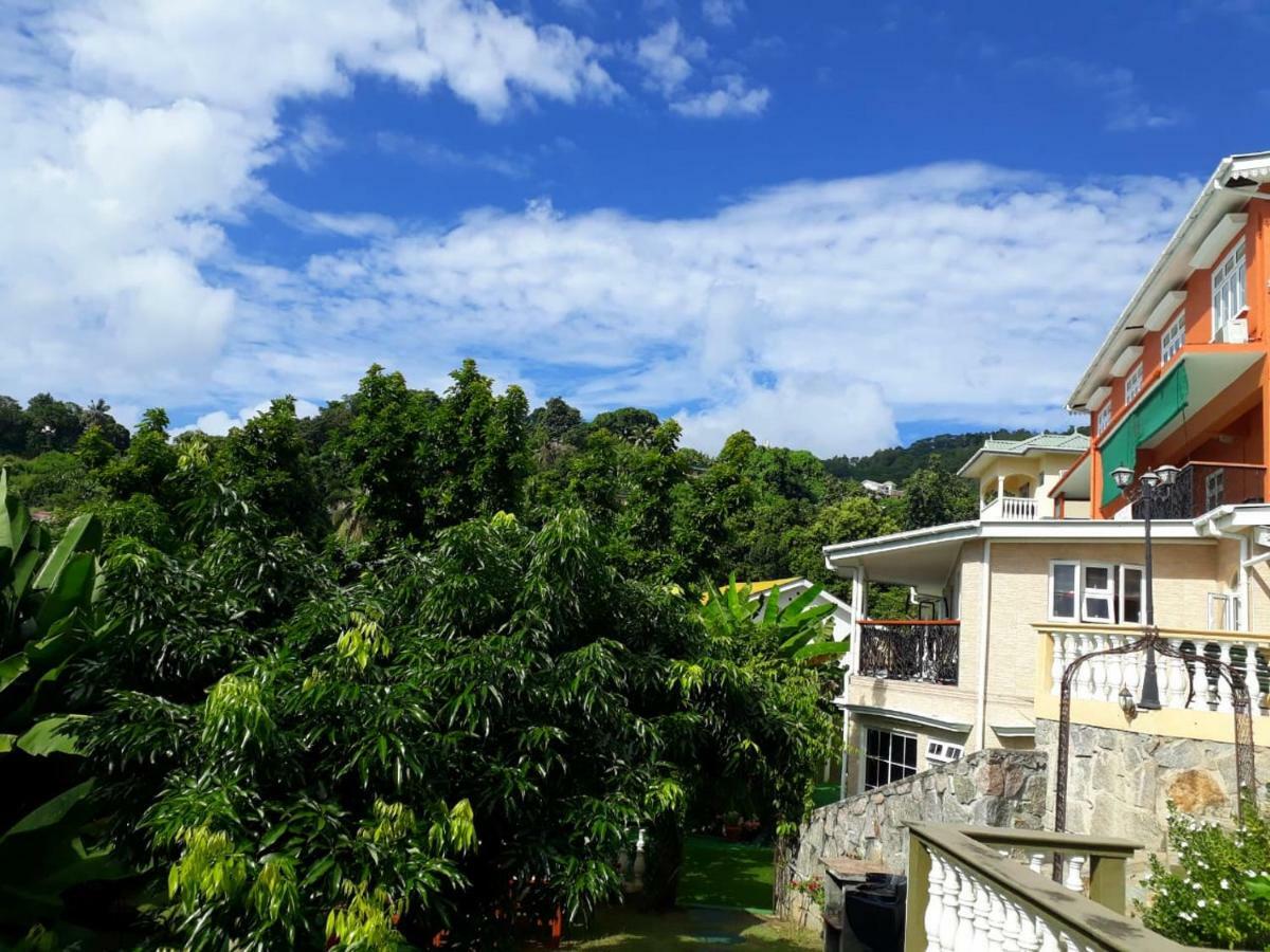 Appartement Hibiscus House Seychelles Self Catering à Victoria Extérieur photo